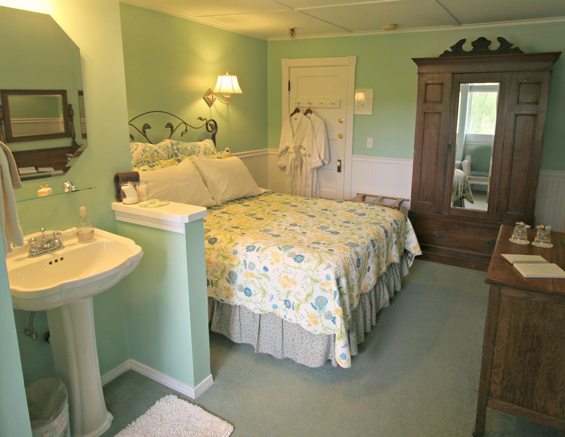 Kangaroo House Bed & Breakfast Eastsound Exterior foto
